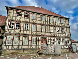 Das z.Zt. leerstehende historische Heimatmuseum Duderstadt dient als praxisnaher Forschungs- und Experimentierraum ©Fachwerk5Eck